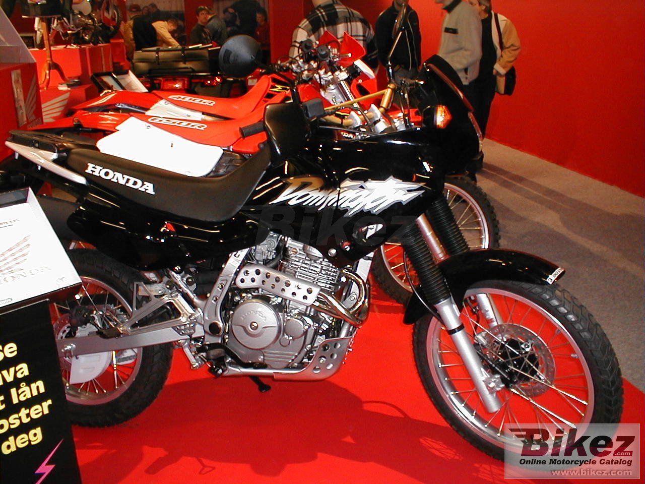 Big Harald Holm nx 650 dominator picture and wallpaper from Bikez.com